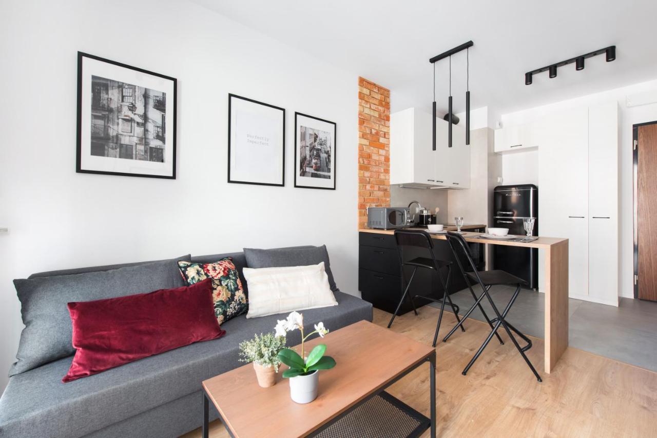 ורשה Superapart Stalowa 39 Modern Unit With Kitchen & Wifi מראה חיצוני תמונה