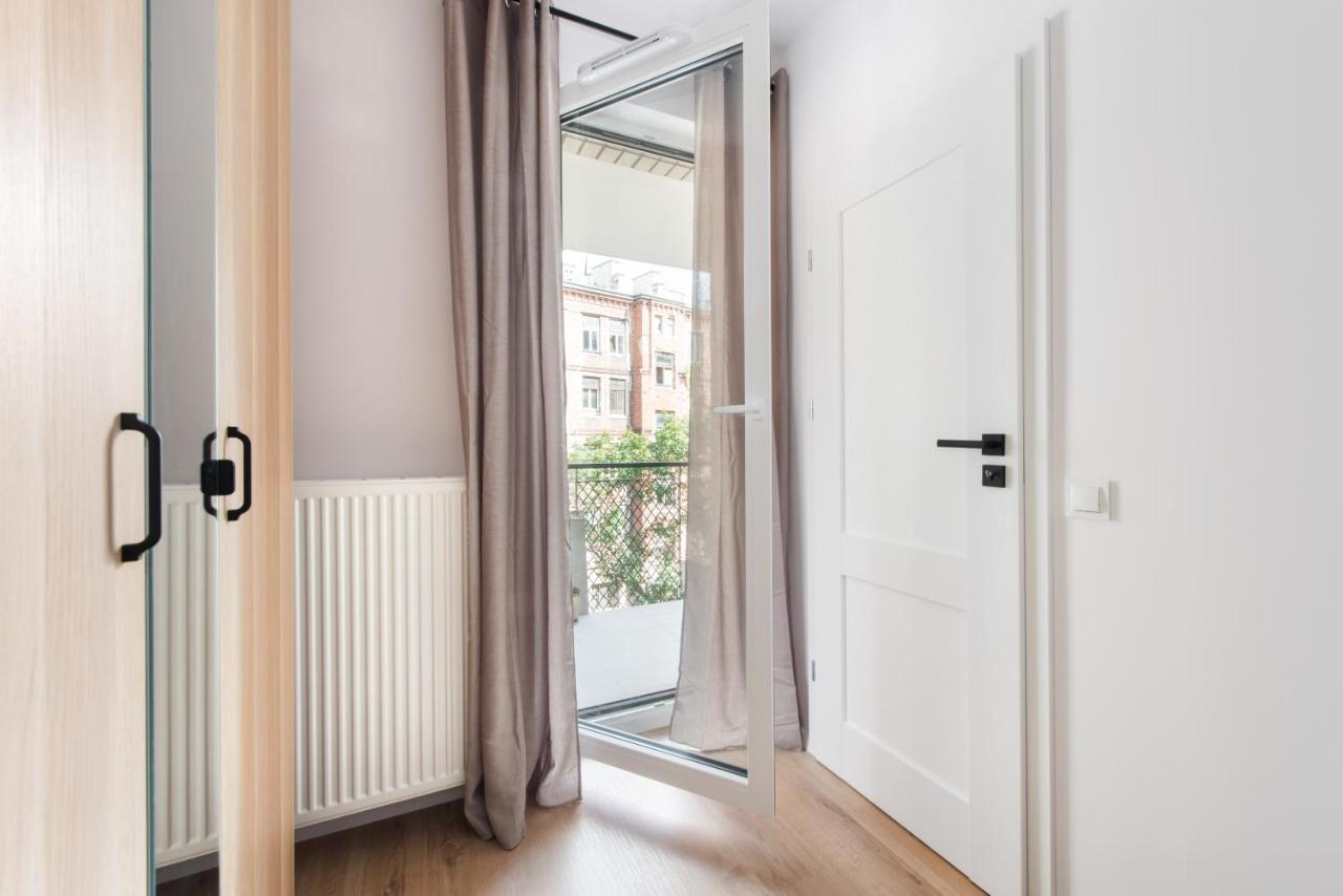 ורשה Superapart Stalowa 39 Modern Unit With Kitchen & Wifi מראה חיצוני תמונה